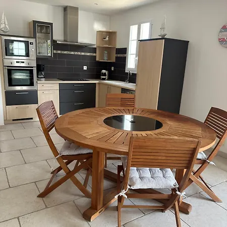 Le Petit Moussaillon La Flotte