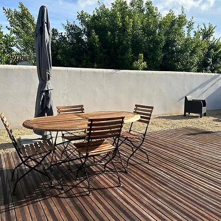 Le Petit Moussaillon